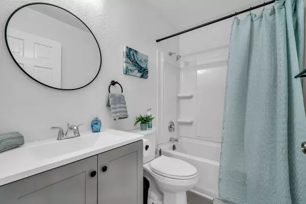 Coliving in Hidden Cove - Indian Creek - South SATX, San Antonio