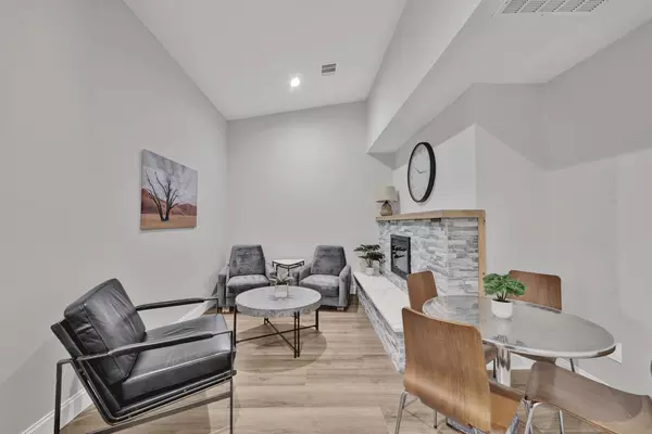 Coliving in Garland - Ne Dallas, Dallas