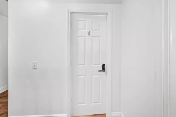 Coliving in Cedar Hills - Westside, Jacksonville