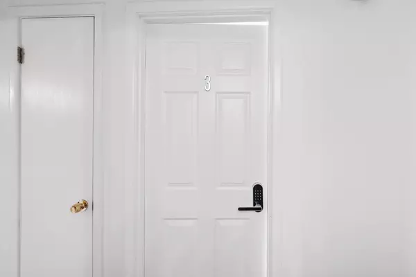 Coliving in Cedar Hills - Westside, Jacksonville