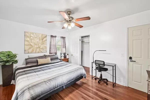 Coliving in Cedar Hills - Westside, Jacksonville