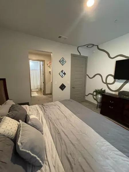 Coliving in Knight Park / Howell Station - Central Atl, Atlanta