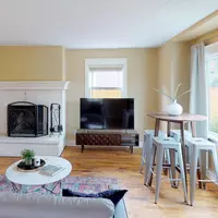 Coliving in Woodlawn Portland - NE Portland, Portland