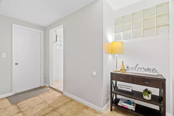 Coliving in Clearwater - Clearwater-St. Petersburg, Tampa