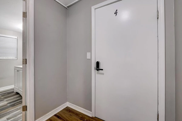 Coliving in Cedar Hills - Westside, Jacksonville