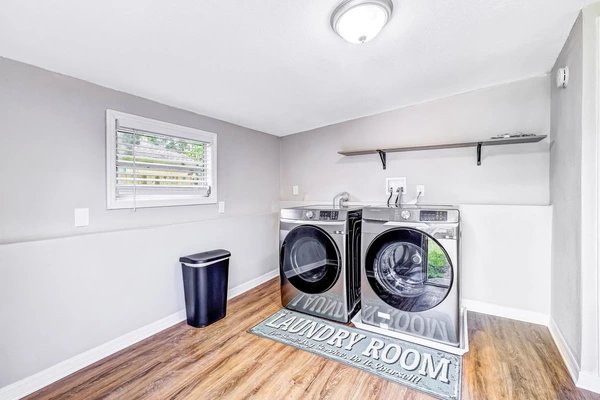 Coliving in Cedar Hills - Westside, Jacksonville