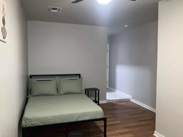Coliving in Acres Home - Nw Houston, Houston