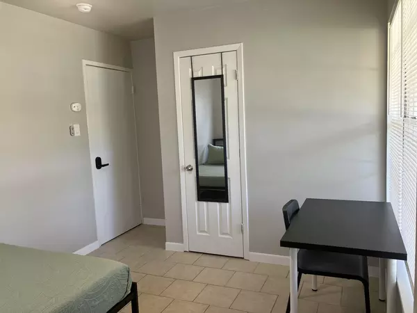 Coliving in Acres Home - Nw Houston, Houston