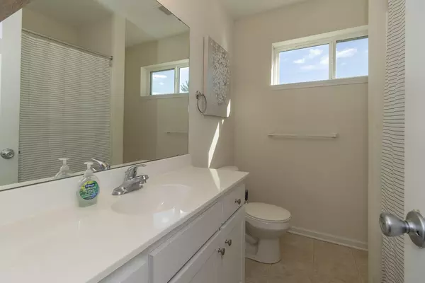 Coliving in Red Bridge - KCMO, Kansas City