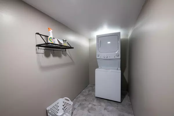 Coliving in Westminster - Outer Denver, Denver