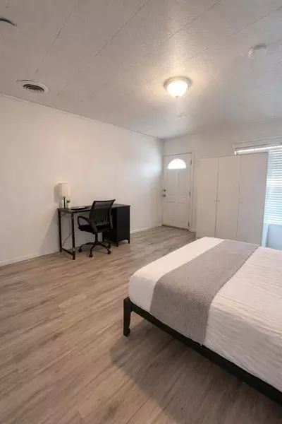 Coliving in Cedar Crest - Se Dallas, Dallas