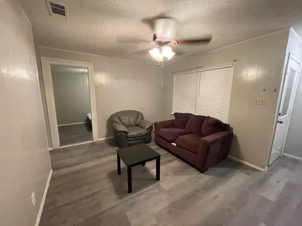 Coliving in Denton - North Dfw, Dallas