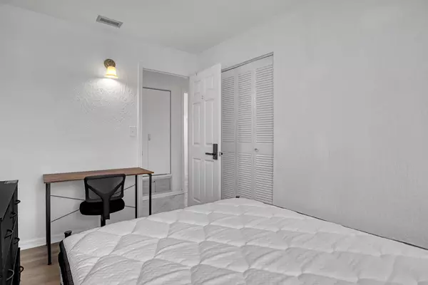 Coliving in Melbourne - Outer Orlando, Orlando