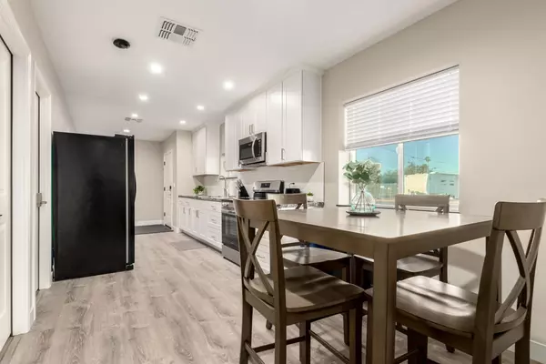 Coliving in Mesa - SE Valley, Phoenix