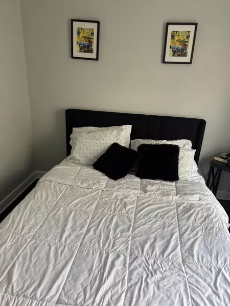 Coliving in Riverdale - Far Southeast Side, Chicago