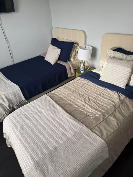 Coliving in Riverdale - Far Southeast Side, Chicago