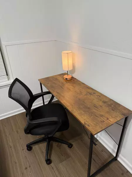 Coliving in Central Arlington - Arlington, Dallas