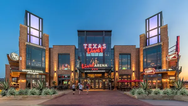 Coliving in Central Arlington - Arlington, Dallas