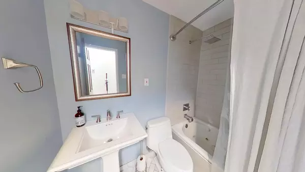 Coliving in University Hills - South Denver, Denver