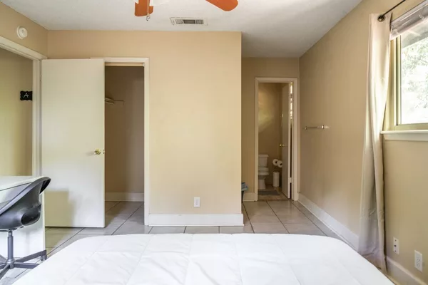 Coliving in North Lamar - North Austin, Austin