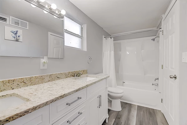 Coliving in Grant Park Tampa - East Tampa, Tampa