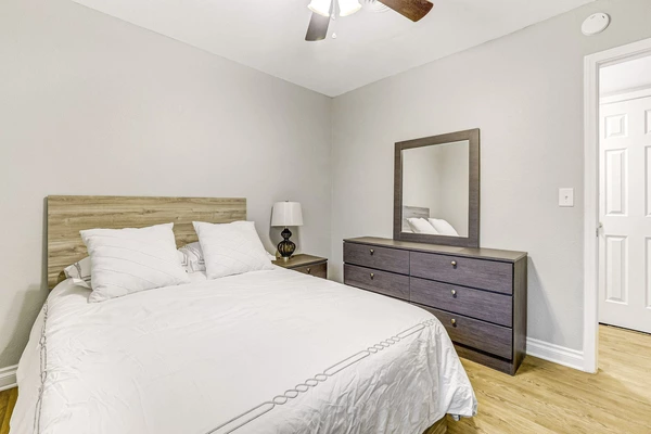 Coliving in Cedar Hills - Westside, Jacksonville