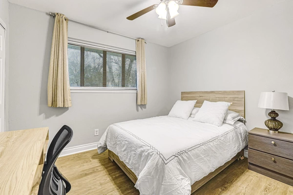 Coliving in Cedar Hills - Westside, Jacksonville