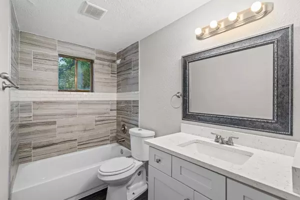 Coliving in Wolf Creek - Sw Dallas, Dallas