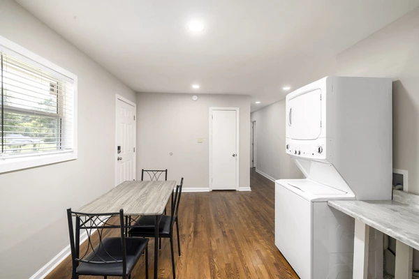 Coliving in Worthdale - South Raleigh, Raleigh