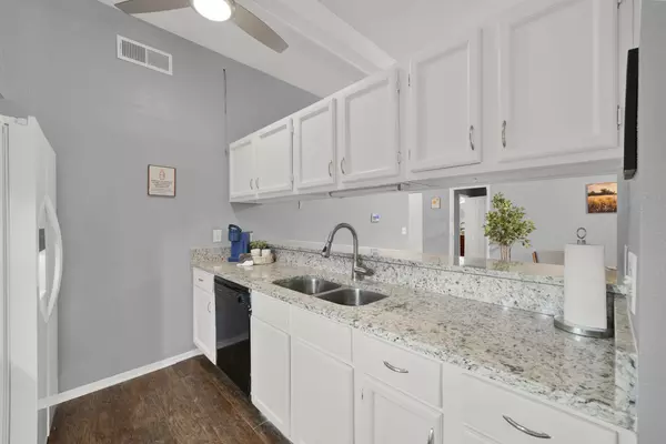 Coliving in Uptown Central - North SATX, San Antonio