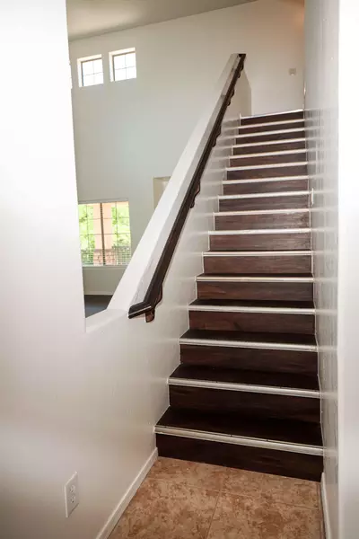 Coliving in Ahwatukee Footheels - Phoenix, Phoenix