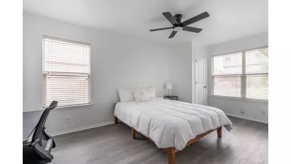 Coliving in Pecan Valley - South SATX, San Antonio