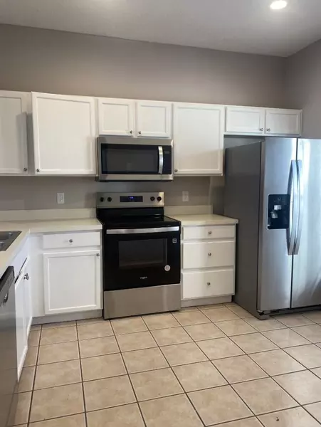 Coliving in Meadow Woods - South Orlando, Orlando