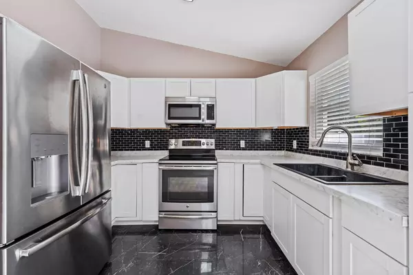 Coliving in Deltona - Outer Orlando, Orlando