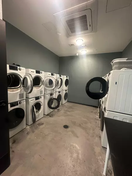 Coliving in Downtown Austin - Central Austin, Austin