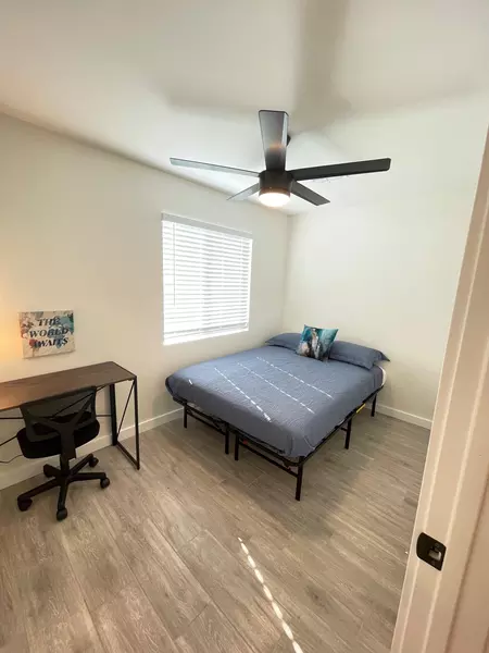 Coliving in Glendale - NW Valley, Phoenix