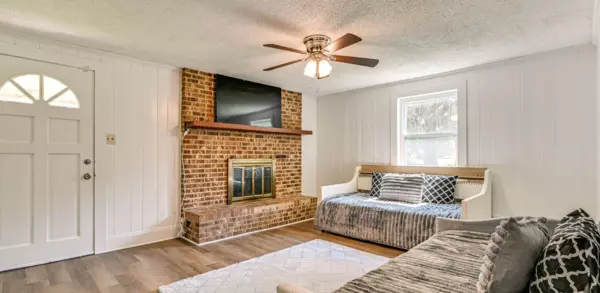 Coliving in Eastway - East Charlotte, Charlotte