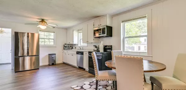 Coliving in Eastway - East Charlotte, Charlotte