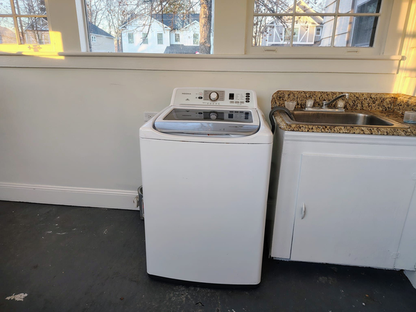 Coliving in Eastway - East Charlotte, Charlotte