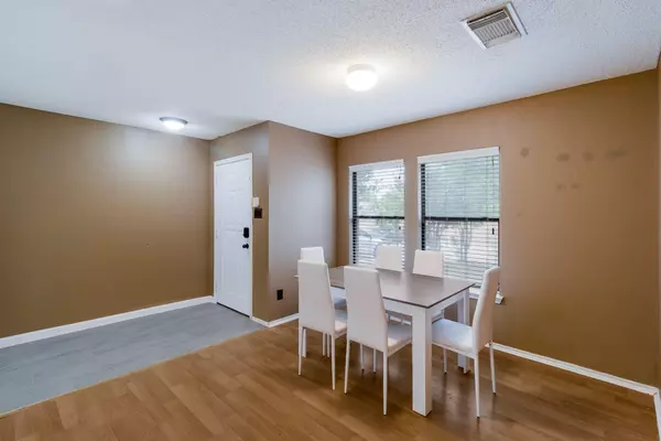 Coliving in Uptown Central - North SATX, San Antonio