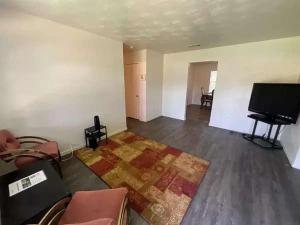 Coliving in Hutchins - Se Dallas, Dallas