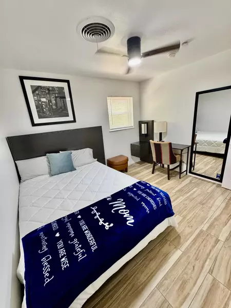 Coliving in University Hills - East Austin, Austin