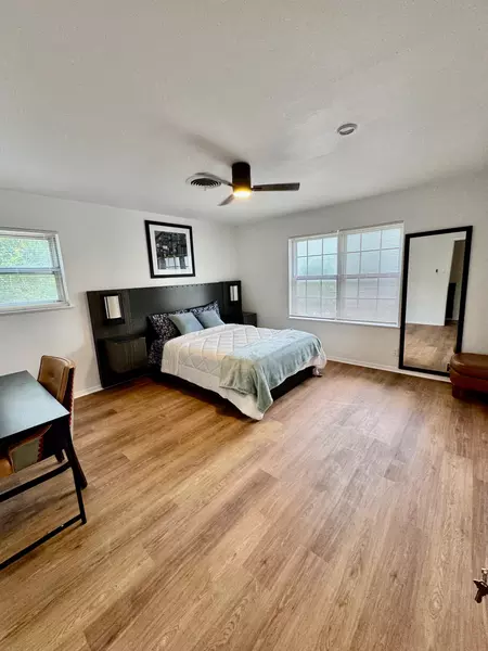 Coliving in University Hills - East Austin, Austin