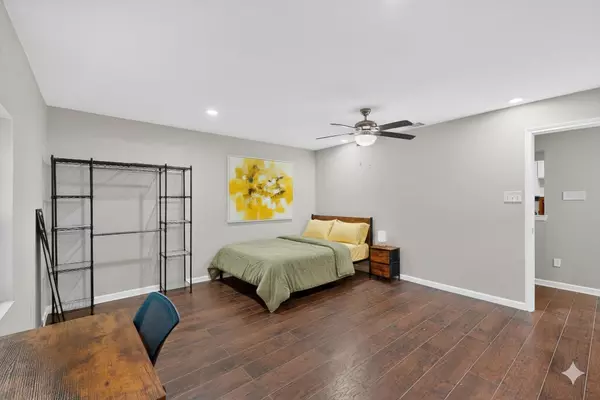 Coliving in Garland - Ne Dallas, Dallas