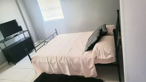 Coliving in Riverview - Northside, Jacksonville