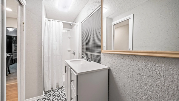 Coliving in Greater Hobby Area - Se Houston, Houston