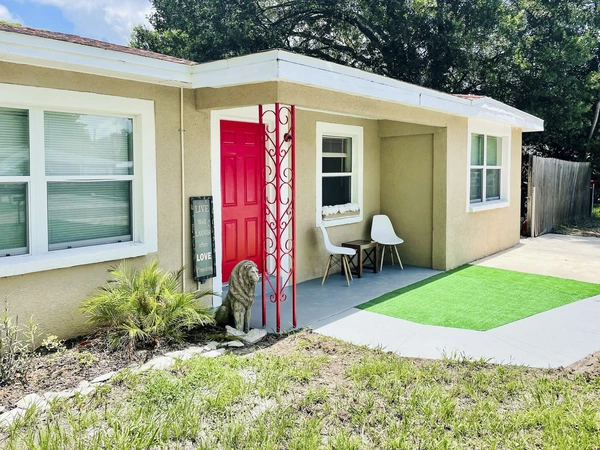 Coliving in Macfarlane Park - West Tampa, Tampa
