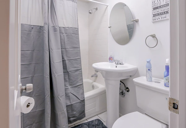 Coliving in University Square - North Tampa, Tampa