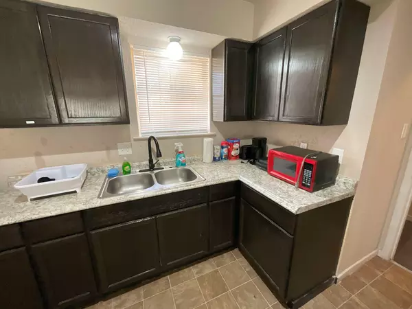 Coliving in Wolf Creek - Sw Dallas, Dallas