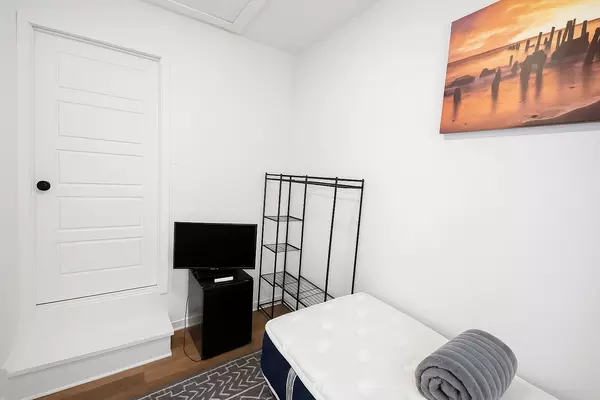 Coliving in Wolf Creek - Sw Dallas, Dallas